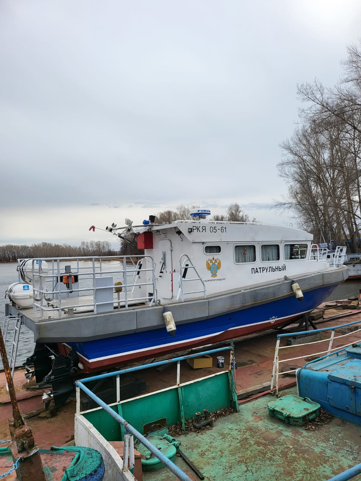 Сотрудниками Красноярского ТО ГМРН осуществлён спуск патрульного суда «Патрульный»